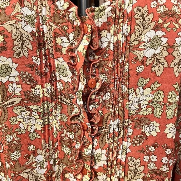 Emma James. Sz 22W. Pink Chiffon Floral Ruffled. Pin Tucked. Button Up, B86 - Picture 8 of 10